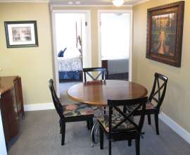 Carriage House - Dining Room